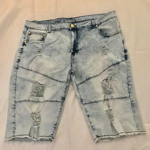 “FREE TEE”/STITCHES & RIVETS DENIM SHORTS